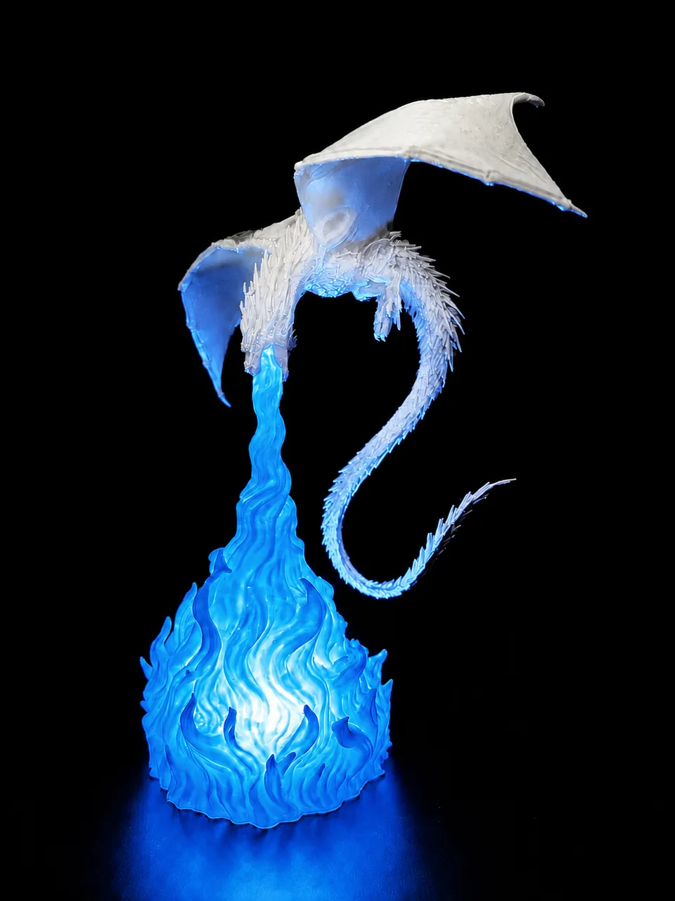 Weiße Drachen LED-Lampe mit eisblauer Flamme
